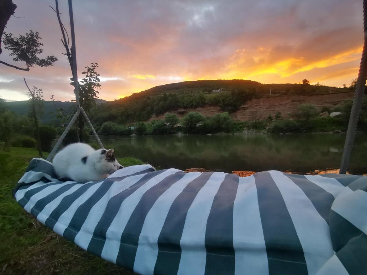 Prenociste Na Drini Foca Bed & Breakfast Exterior foto
