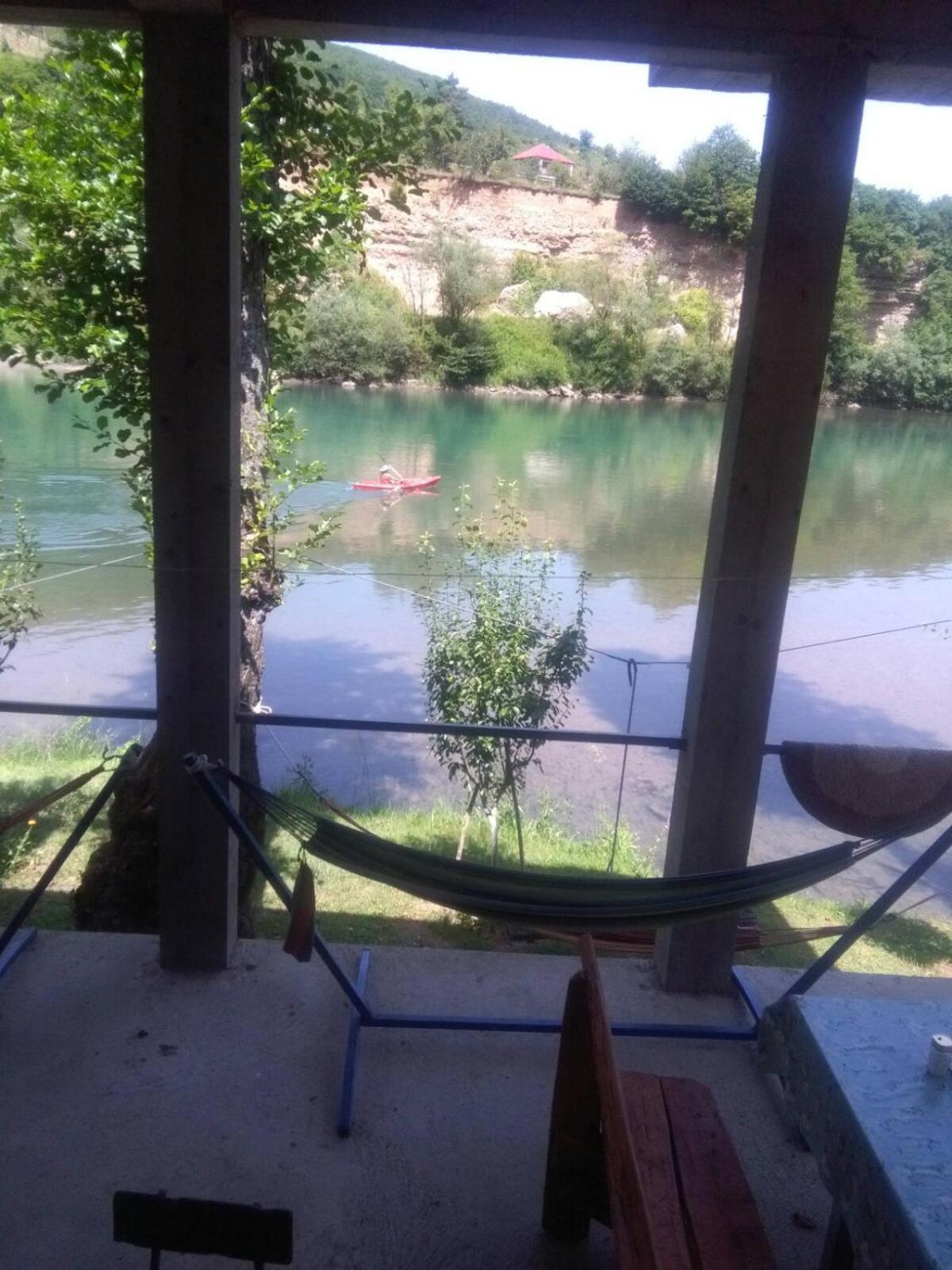 Prenociste Na Drini Foca Bed & Breakfast Exterior foto